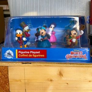 Disney Mickey’s Christmas Carol Figurine Playset